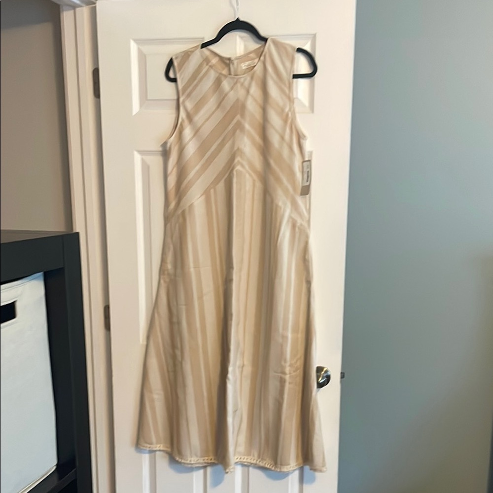 Lizard Thicket Tan and White Sleeveless A-Line Midi Dress